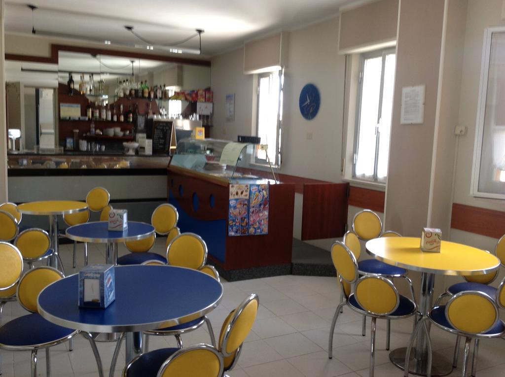Albergo Elena Senigallia Buitenkant foto